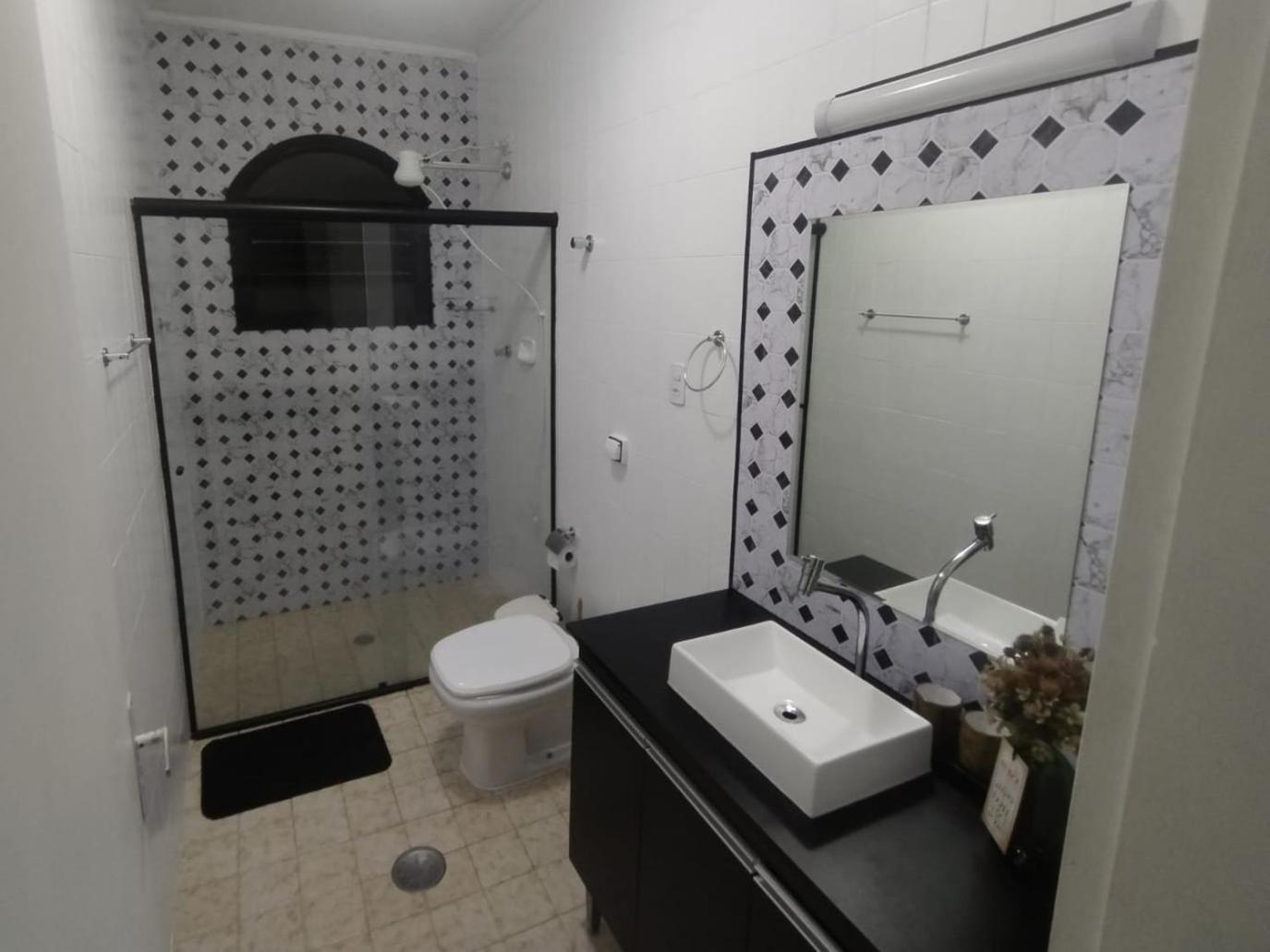 Apartamento Beira Mar - Enseada - Guaruja - 150 Metros Da Praia Zewnętrze zdjęcie